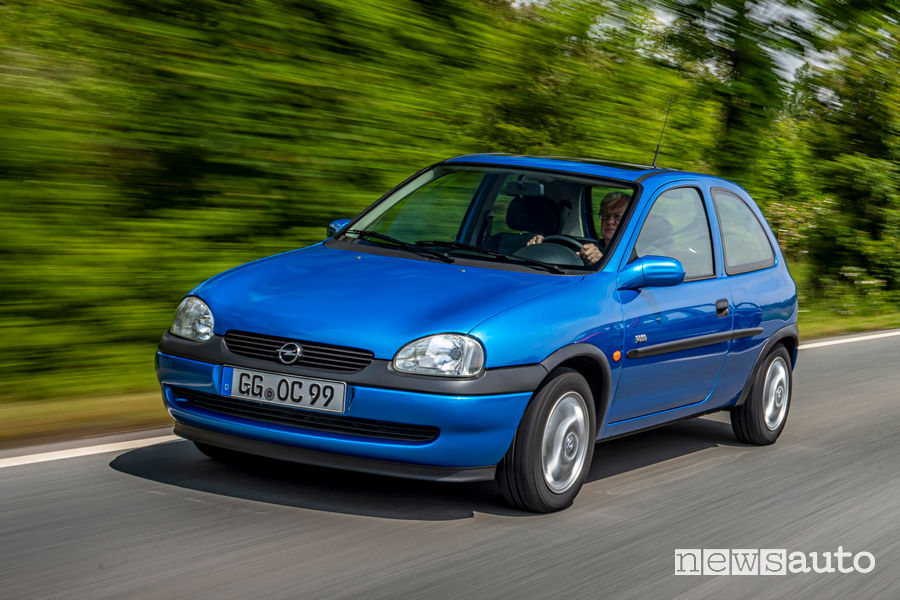 Opel Corsa B seconda generazione 1993