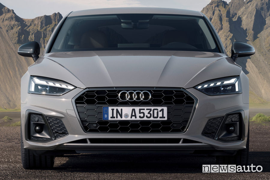 Nuovo frontale, griglia a nido d’ape Audi A5 Sportback