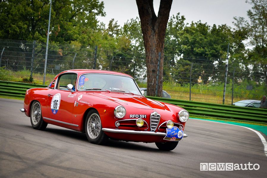 Alfa Romeo 1900 CSS 1956 Gp Nuvolari 2019 nell'autodromo di Imola