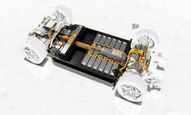 Batteria a 800 V Porsche Taycan elettrica