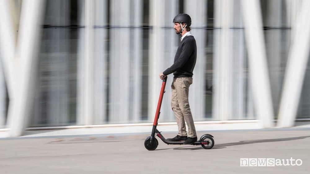chi può guidare i monopattini elettrici