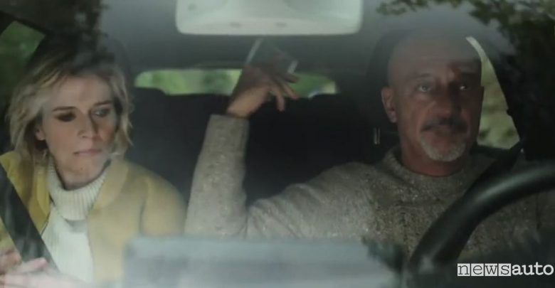 Auto nei film Ssangyong Tivoli Se mi vuoi bene Claudio Bisio