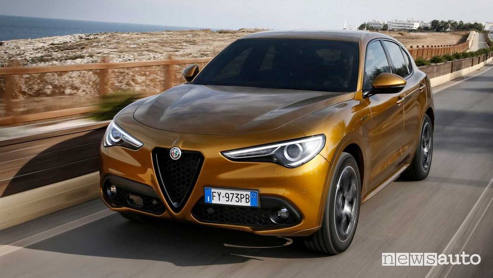 Alfa Romeo Stelvio che macina km. 