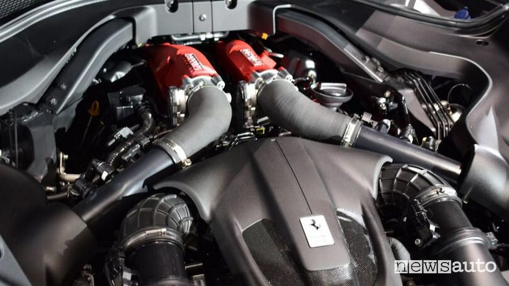 Motore V8 Ferrari Roma