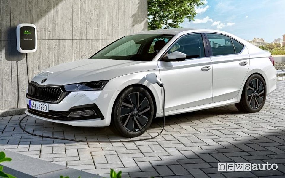 Ricarica da wallbox Škoda Octavia 2020 ibrida plug-in