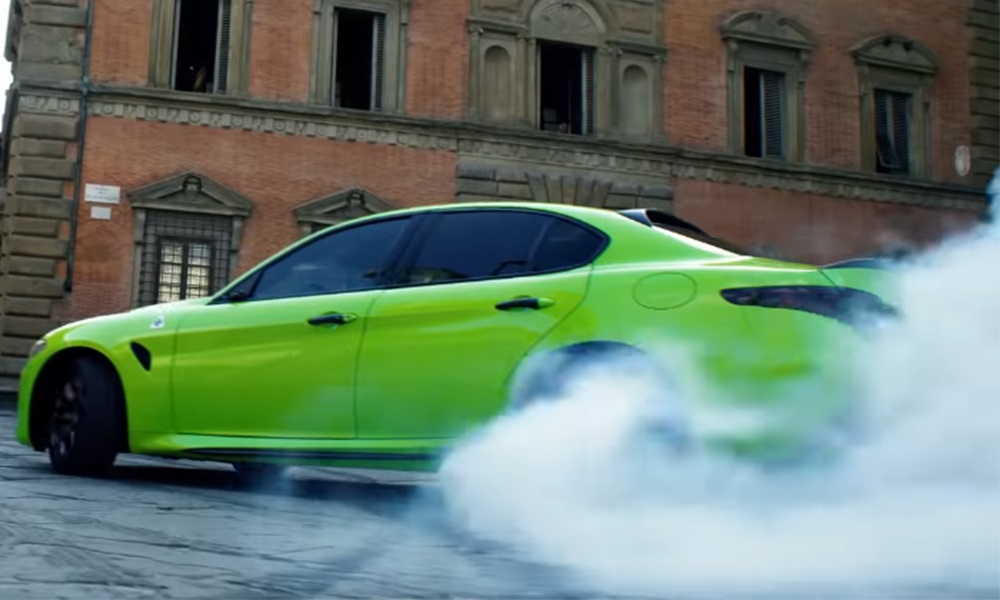 6 Underground con l'Alfa Romeo Giulia in azione