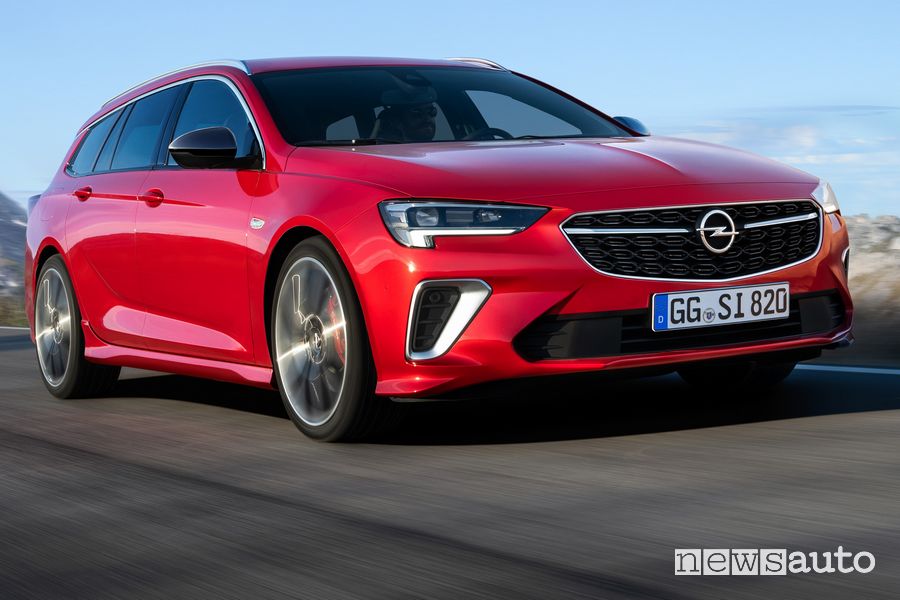 Opel Insignia GSi Sports Tourer 2020