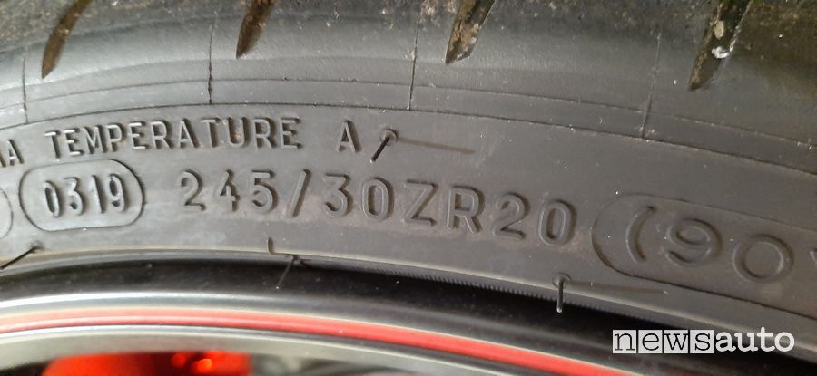 Misura pneumatico Michelin Cup 2 Honda Civic Type R Limited Edition