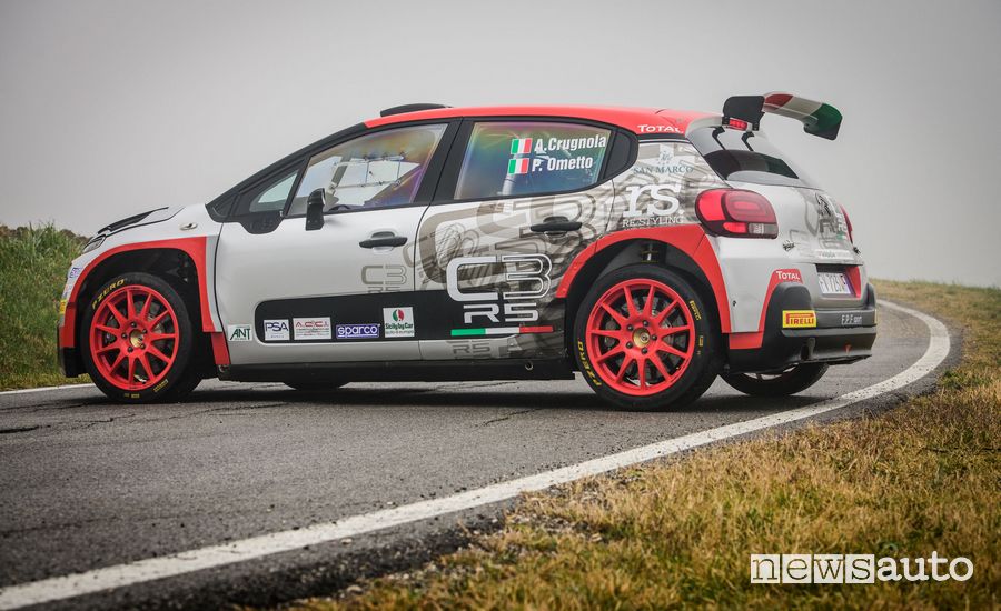 Vista laterale Citroën C3 R5 2020