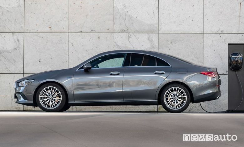Mercedes CLA ibrida plug-in, elettrico+benzina EQ Power