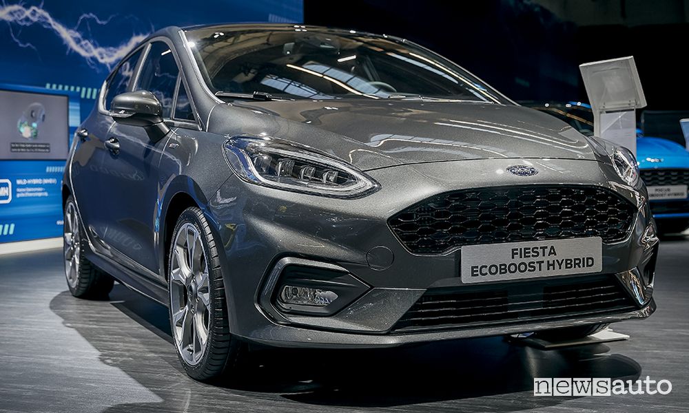  Ford Fiesta ibrida EcoBoost Hybrid MHEV