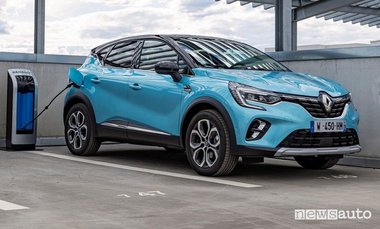 Ricarica Renault Captur E-Tech ibrido plug-in