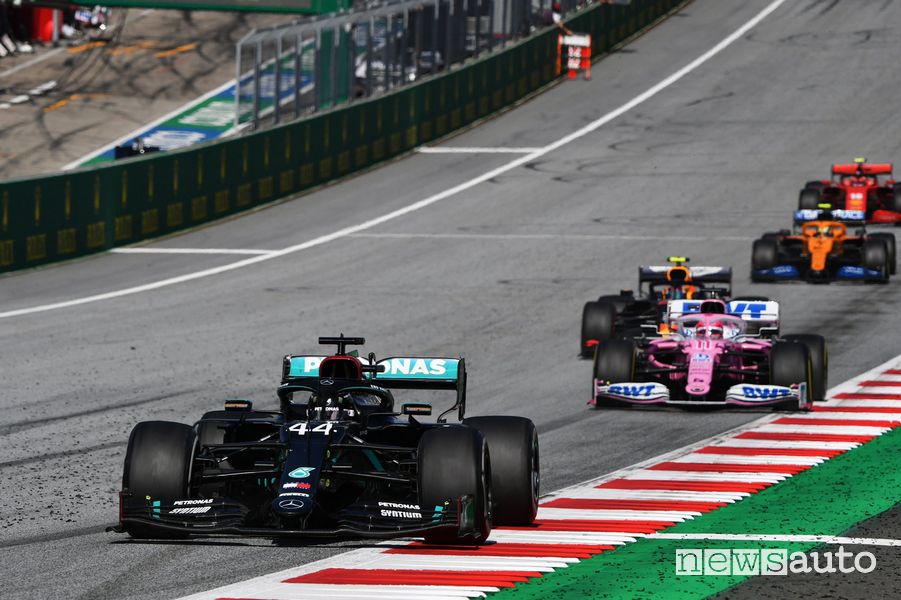 Lewis Hamilton penalità gp d'Austria F1 2020