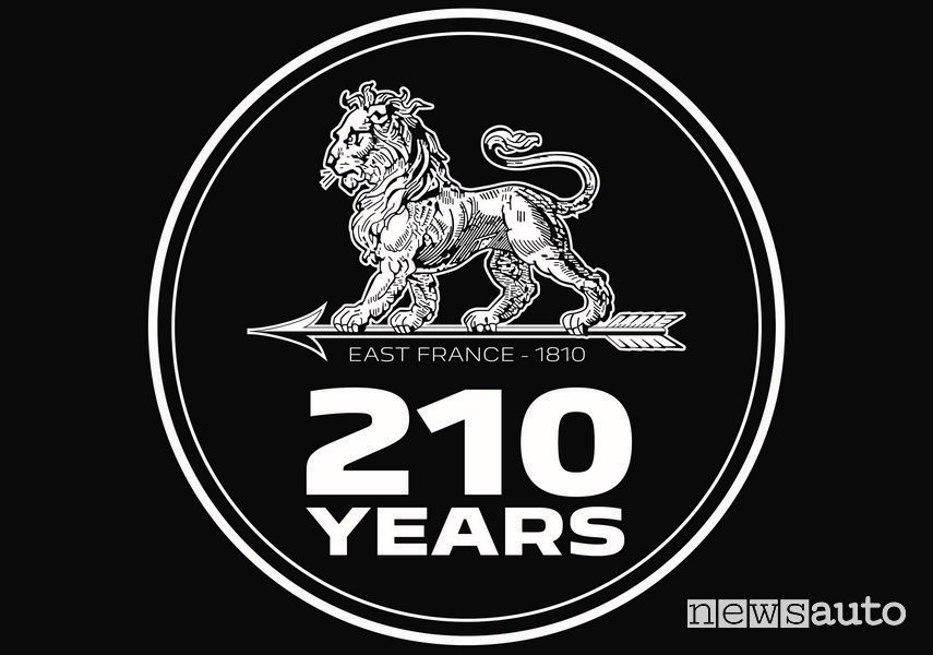 Logo leone celebrativo Peugeot 210 anni