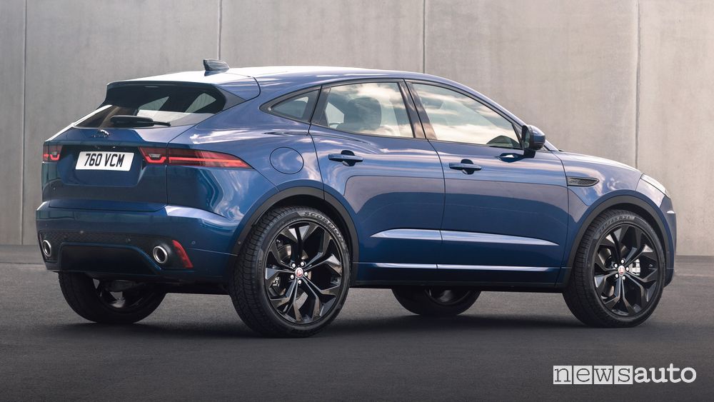 Vista posteriore nuova Jaguar E-Pace