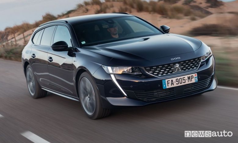 Peugeot 508 2022, nuova gamma, allestimenti e prezzi