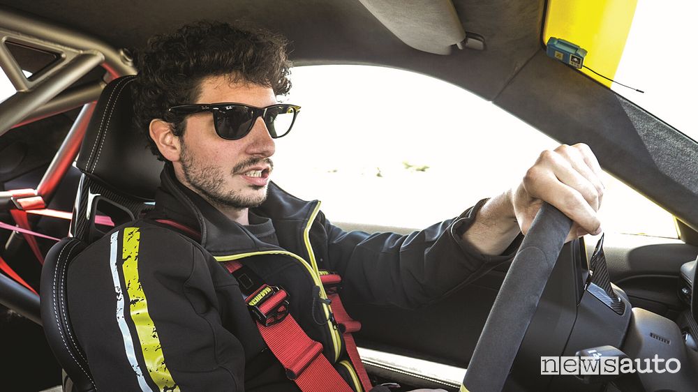 Davide Cironi alla guida