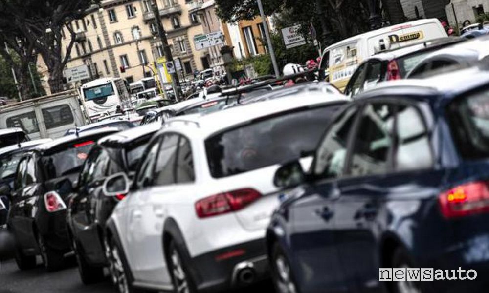 Limiti di velocità in città