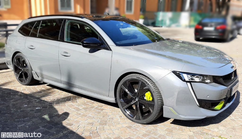 Peugeot 508 Sport Engineered allestimento hatchback