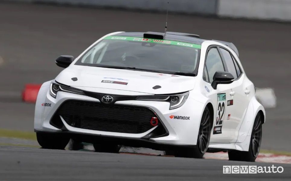 Toyota Corolla Sport motore idrogeno