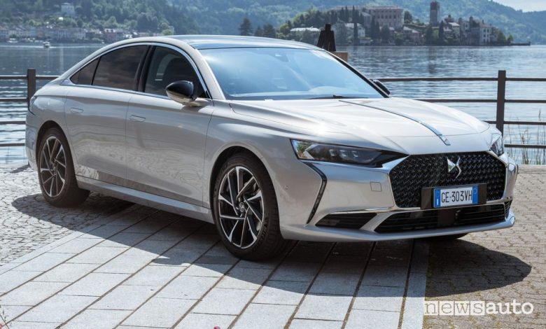 Vista di profilo nuova DS9 E-Tense