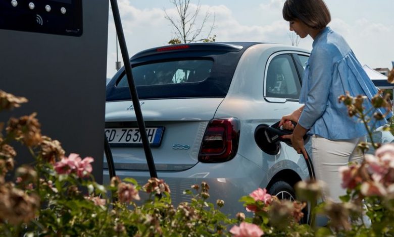 Prezzi auto elettriche quando costeranno meno delle benzina