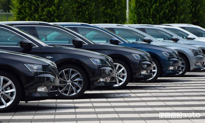 Auto più vendute marzo 2022, mercato ancora giù