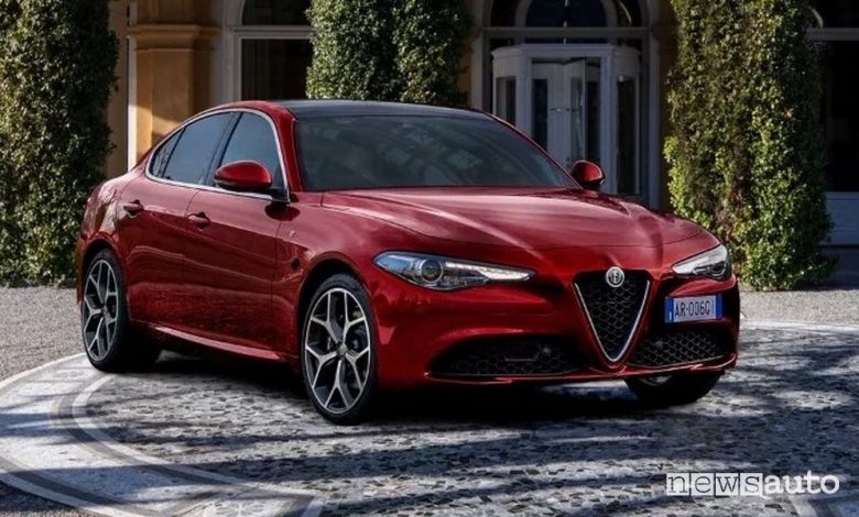 Vista di profilo Alfa Romeo Giulia serie speciale 6C Villa d'Este