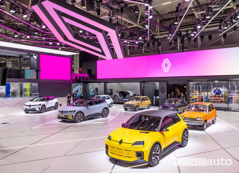 Renault 5 Prototype nello stand Renault al Salone di Monaco IAA 2021