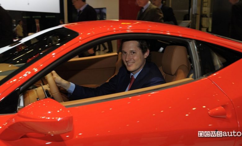 Ferrari guida autonoma John Elkann