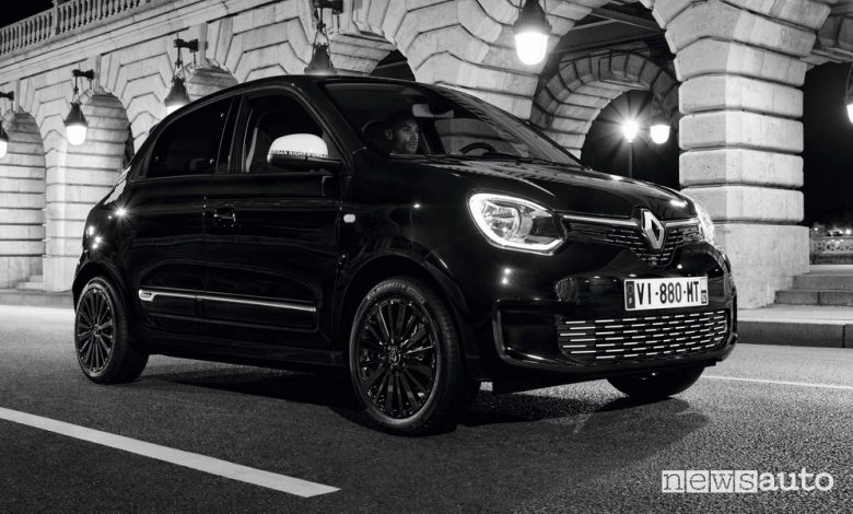 Renault Twingo E-Tech electric Urban Night