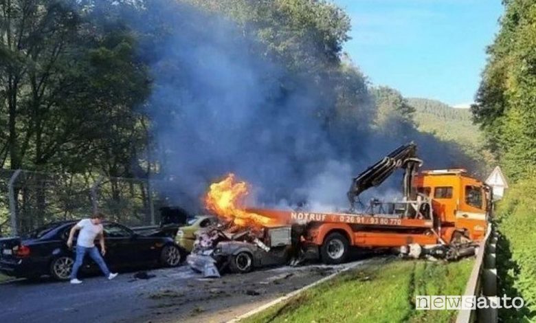Incidente al Nurburgring, un morto durante il track day