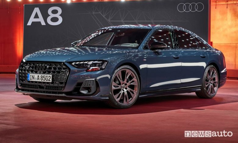 Vista di profilo nuova Audi A8