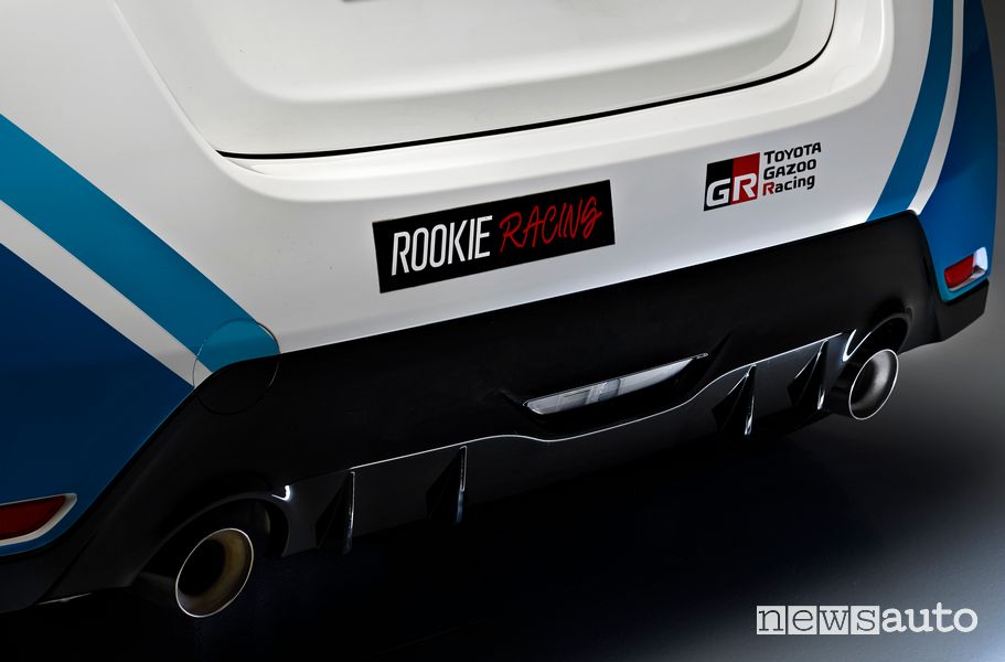 Scarico posteriore Toyota GR Yaris ad idrogeno