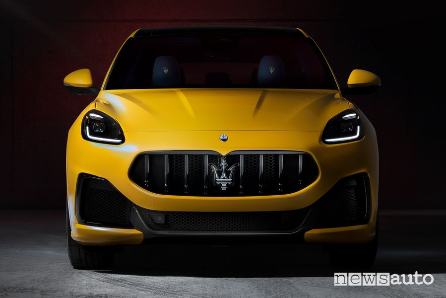 Frontale Maserati Grecale Trofeo