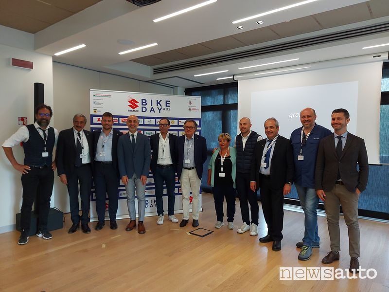 conferenza stampa di presentazione del Suzuki Bike Day 2022