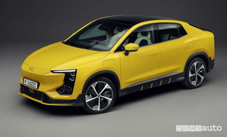Aiways U6 SUV Coupé anteriore 3/4