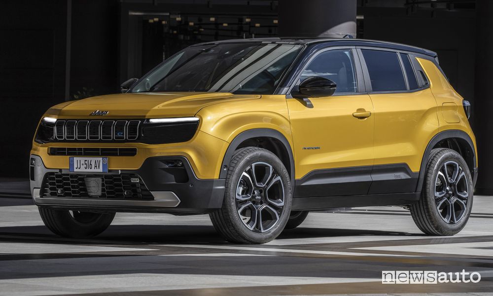 Jeep Avenger anteriore 3/4
