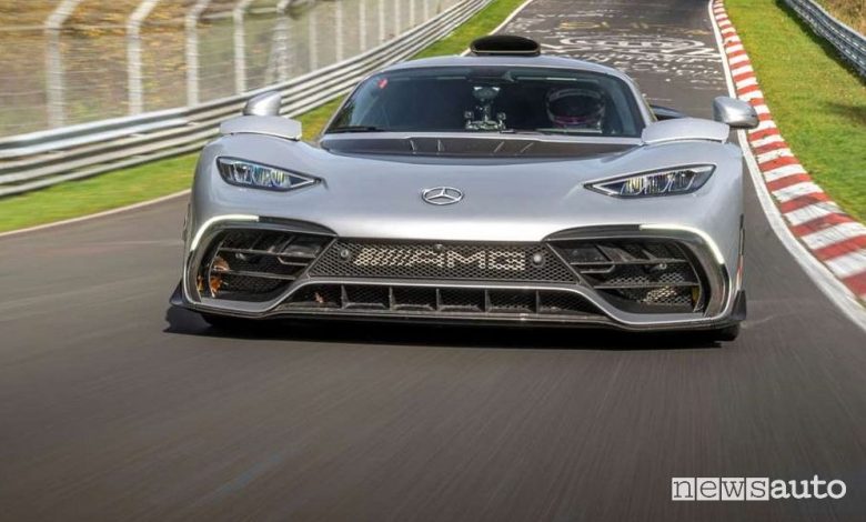 Mercedes-AMG ONE record assoluto al Nurburgring VIDEO