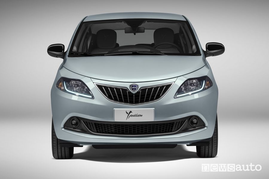 Lancia Ypsilon 2023 frontale