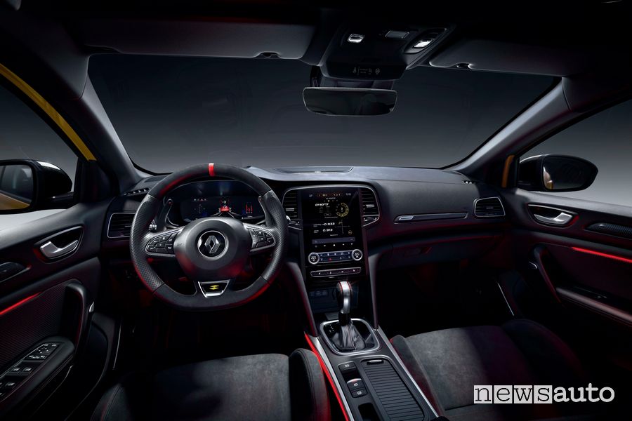 Renault Mégane R.S. Ultime plancia abitacolo cambio automatico