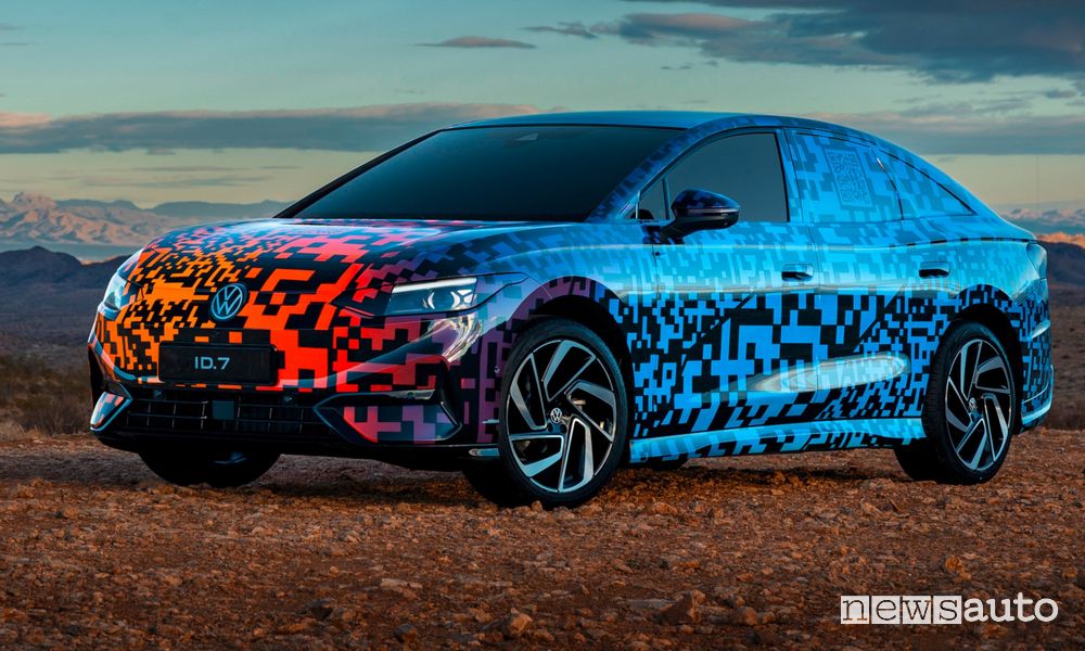 Volkswagen ID.7 "camouflage" anteriore 3/4