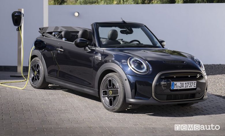 Mini Cooper SE Cabrio elettrica