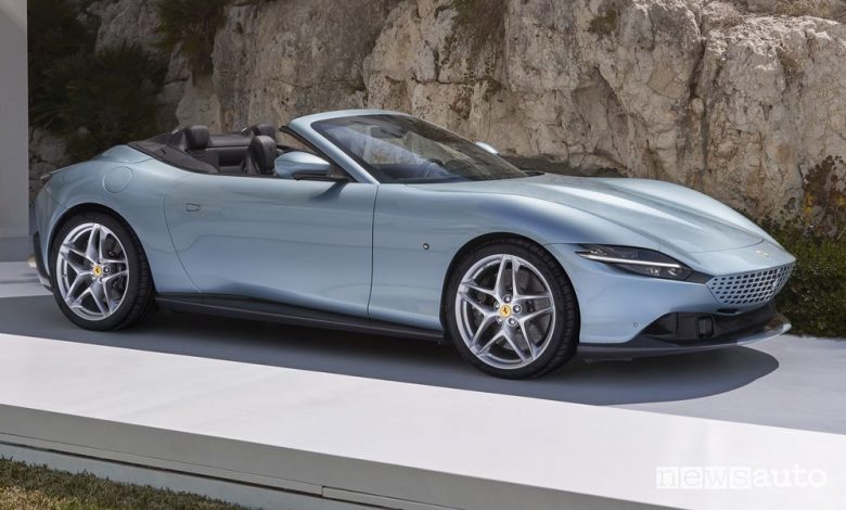 Ferrari Roma Spider