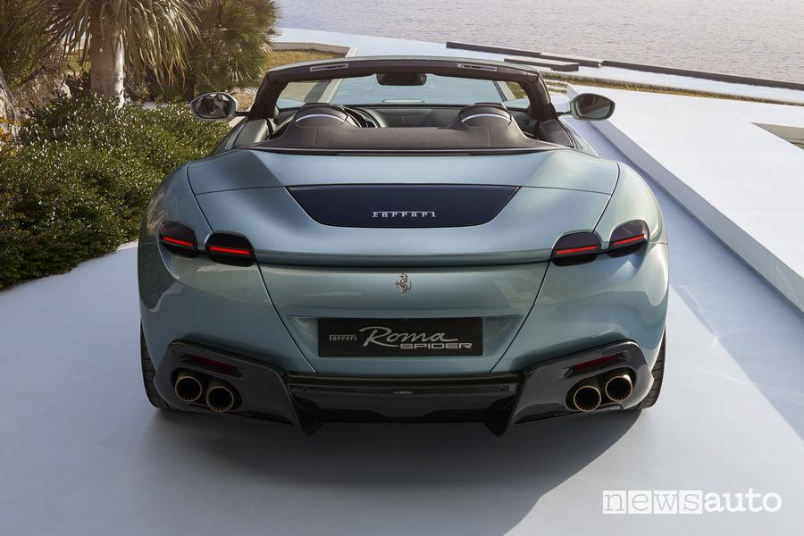 Ferrari Roma Spider posteriore