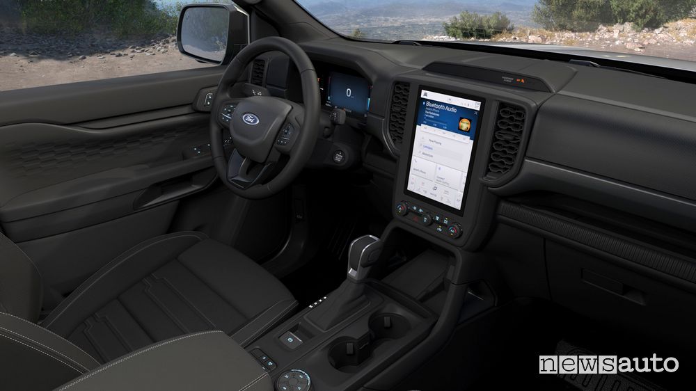Ford Ranger Tremor plancia abitacolo
