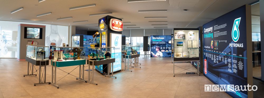L'interno dell'Heritage Highlights nella sede Petronas di Santena