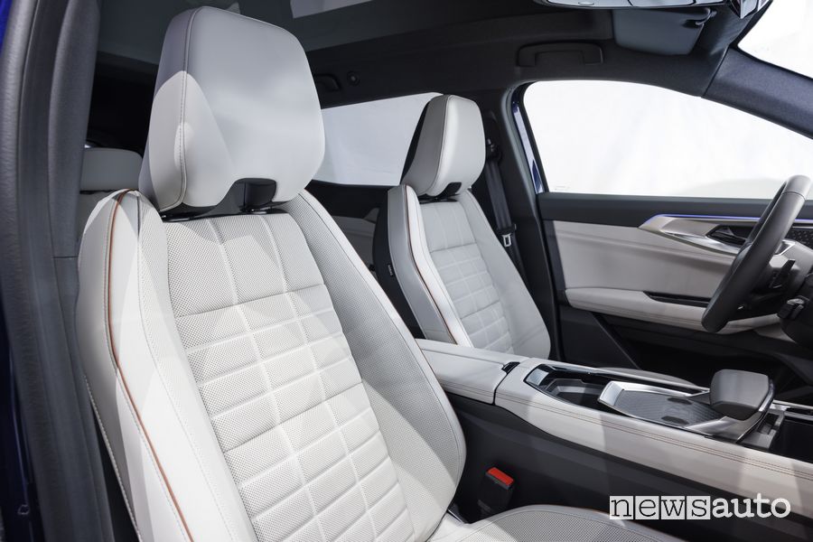Nuovo Renault Espace sedili anteriori abitacolo