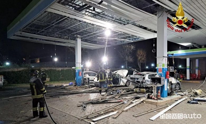 Scoppia la bombola del gas al distributore