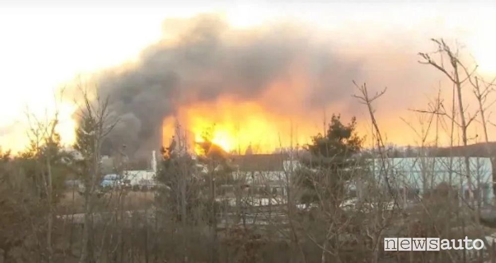 Incendio fabbrica Hankook